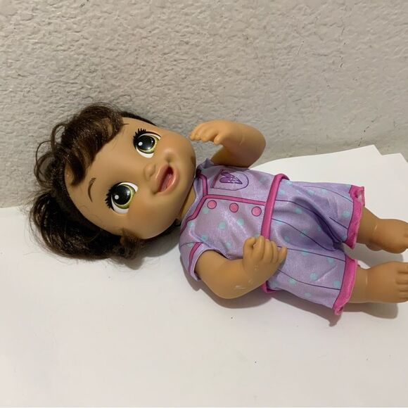 Baby Alive Lulu Achoo Interactive Doll Brown Hair 50+ Reactions Doll - Picture 4 of 4